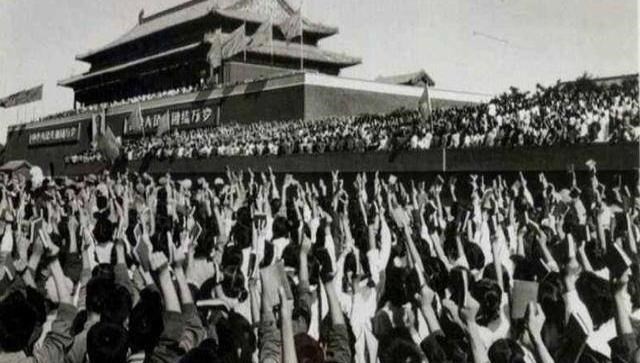 這些國家的國慶節(jié)竟然是這樣慶祝的；只能說有才了