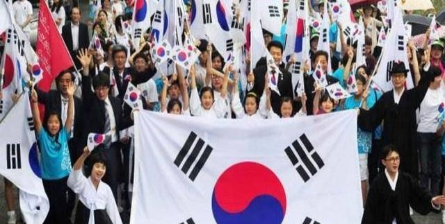 全球4大奇葩國(guó)慶節(jié)：韓國(guó)一年慶5次，英國(guó)最“隨便”法國(guó)最奢侈_圖2